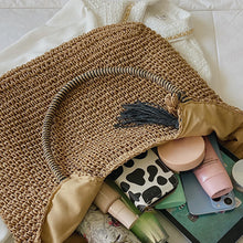 Load image into Gallery viewer, CORAL Casual Vintage Two Tones Color Tote Beach Straw Bag - Bali Lumbung