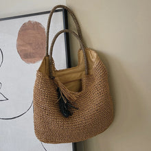Load image into Gallery viewer, CORAL Casual Vintage Two Tones Color Tote Beach Straw Bag - Bali Lumbung