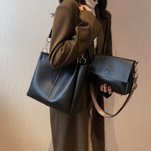 Afbeelding in Gallery-weergave laden, ODIT Women's 2 Piece Set Shoulder Crossbody Vegan Bag