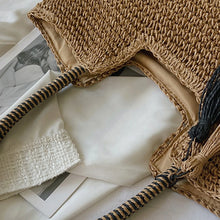 Load image into Gallery viewer, CORAL Casual Vintage Two Tones Color Tote Beach Straw Bag - Bali Lumbung