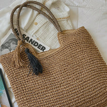 Load image into Gallery viewer, CORAL Casual Vintage Two Tones Color Tote Beach Straw Bag - Bali Lumbung