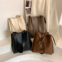 Indlæs billede til gallerivisning PEPPY  #1 Rectangle Fashion Style Lady Messenger Shoulder/ Crossbody Bag