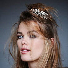 Load image into Gallery viewer, LEAVY Vintage Women Leaves Shape Hair Comb Clips - Bali Lumbung