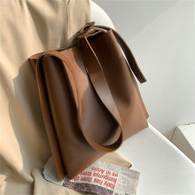 Indlæs billede til gallerivisning PEPPY  #1 Rectangle Fashion Style Lady Messenger Shoulder/ Crossbody Bag