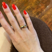 Afbeelding in Gallery-weergave laden, ROYAL Tricolored or Silver  Colors Classic Rolling Rings - Bali Lumbung
