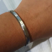 Load image into Gallery viewer, STEPH  Cuff Bangles Stainless Steel Unisex Bracelet - Bali Lumbung
