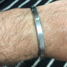 Load image into Gallery viewer, STEPH  Cuff Bangles Stainless Steel Unisex Bracelet - Bali Lumbung