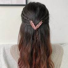 Indlæs billede til gallerivisning PADI  V Shape Crystal Hair Clip - Bali Lumbung