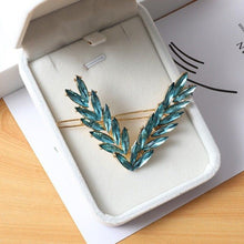 Indlæs billede til gallerivisning PADI  V Shape Crystal Hair Clip - Bali Lumbung