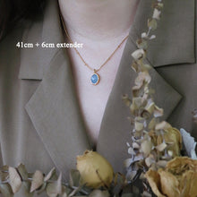 Laden Sie das Bild in den Galerie-Viewer, LILA Stainless Steel Crystal Natural Stone Oval Pendant Bead Chain Necklace - Bali Lumbung