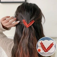 Indlæs billede til gallerivisning PADI  V Shape Crystal Hair Clip - Bali Lumbung