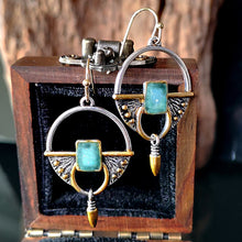 Laden Sie das Bild in den Galerie-Viewer, DORIE Vintage Boho Round Silver Drop Earrings