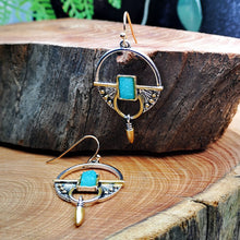 Laden Sie das Bild in den Galerie-Viewer, DORIE Vintage Boho Round Silver Drop Earrings