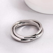 Afbeelding in Gallery-weergave laden, ROYAL Tricolored or Silver  Colors Classic Rolling Rings - Bali Lumbung