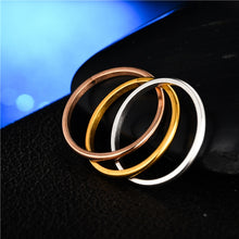 Afbeelding in Gallery-weergave laden, ROYAL Tricolored or Silver  Colors Classic Rolling Rings - Bali Lumbung