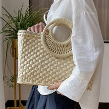 Laden Sie das Bild in den Galerie-Viewer, OKALANI Casual Versatile Square Woven Handbag Straws Shoulder Tote Bag - Bali Lumbung