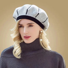 Cargar imagen en el visor de la galería, TALLIE Elegant Women&#39;s Stripe Berret Hat