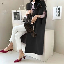 Cargar imagen en el visor de la galería, OKI Elegant Sleeveless Coat for Women is a Solid and Thick Korean Design