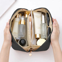Indlæs billede til gallerivisning BINA Makeup/ Toiletry Travel Cosmetics Multifunction Bag - Bali Lumbung