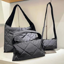 Indlæs billede til gallerivisning ARETHAQuilted Crossbody Nylon Tote Bag - Lightweight, Durable, Stylish