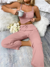 Laden Sie das Bild in den Galerie-Viewer, LARISA 2-Piece Sleeping Pajama Set Soft and Comfortable