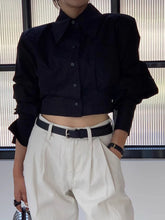 Indlæs billede til gallerivisning TONY Buckle Shirt with Long Sleeves and Single-Breasted Closure
