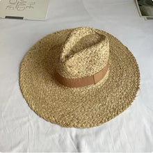 Cargar imagen en el visor de la galería, TRIXI Expertly Crafted Summer Hat with a Wide Brim and Made with Raffia