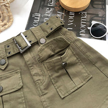 Cargar imagen en el visor de la galería, SISY Korean Style High Waist Big Pockets Cargo Mini Culotte Skort with Belt