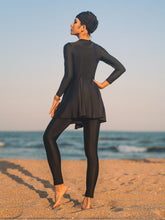 Afbeelding in Gallery-weergave laden, FAARIHA The Color Block High Neck Burkini has a Hijab and Long Sleeves for Modest Swimwear 3 Piece Set