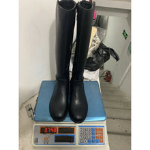 Indlæs billede til gallerivisning LONA Fashion Style Boots with Button and Zipper Decoration Knee High Boots - Bali Lumbung