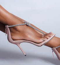 Laden Sie das Bild in den Galerie-Viewer, ABELLA Rhinestone High Heel Ladies Sandal – Elegance and Glamour