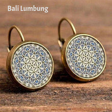 Indlæs billede til gallerivisning CASSANDRA Vintage Boho Jewelry Stud Earrings For Women Geometric Pattern - Bali Lumbung