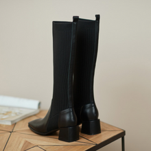 Laden Sie das Bild in den Galerie-Viewer, DANIA Thick Heel Knee High Retro Stretch Socks Boots - Bali Lumbung