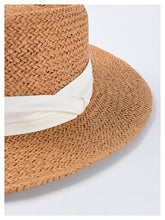 Indlæs billede til gallerivisning TRIXI Women&#39;s Straw Panama Hat is perfect for summer days out