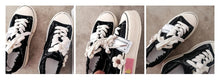 Cargar imagen en el visor de la galería, MAGGIE Canvas Platform Sneakers with Flowers - Bali Lumbung