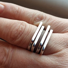 Indlæs billede til gallerivisning AGALIA #2A Irregular Multilayer Minimalist Silver Adjustable Rings