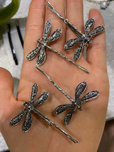 Indlæs billede til gallerivisning POLY Elegant Vintage Silver Dragonfly Hairpins - Bali Lumbung