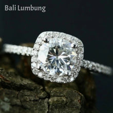 Cargar imagen en el visor de la galería, KATE Crystal Engagement Rings - Bali Lumbung