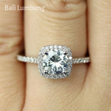 Indlæs billede til gallerivisning KATE Crystal Engagement Rings - Bali Lumbung