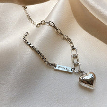 Load image into Gallery viewer, KEKE Heart Charms Silver Anklet - Bali Lumbung