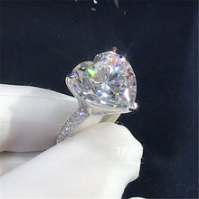 Load image into Gallery viewer, SARAH Crystal Heart Shape Ring for Women Engagement - Bali Lumbung