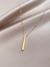 Indlæs billede til gallerivisning JILLIEN Gold Elegant Shell Titanium Steel Clavicle Chain Necklaces - Bali Lumbung