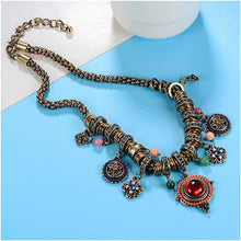 Indlæs billede til gallerivisning MEISELLA Vintage Bohemian Style Stone and  Beads Necklace