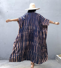 Laden Sie das Bild in den Galerie-Viewer, ILA Women&#39;s Swimwear Cover-ups Retro Striped Self Belted