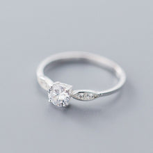 Laden Sie das Bild in den Galerie-Viewer, LAUT Sterling Silver Cubic Zirconia Wedding Engagement Rings