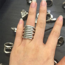 Indlæs billede til gallerivisning AGALIA #2D Irregular Multilayer Minimalist Silver Adjustable Rings