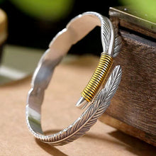 Cargar imagen en el visor de la galería, AETHRA #1 Feather Leaves Sterling Silver and Gold Handle Adjustable Bracelet