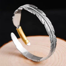 Cargar imagen en el visor de la galería, AETHRA #1 Feather Leaves Sterling Silver and Gold Handle Adjustable Bracelet