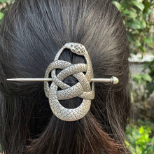 Laden Sie das Bild in den Galerie-Viewer, SIAM Vintage Metal Hair Stick Barrette Clip - Bali Lumbung