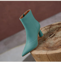 Afbeelding in Gallery-weergave laden, BLYTE #2 Pointed Toe Mid Calf Modern High Heel Boots - Bali Lumbung
